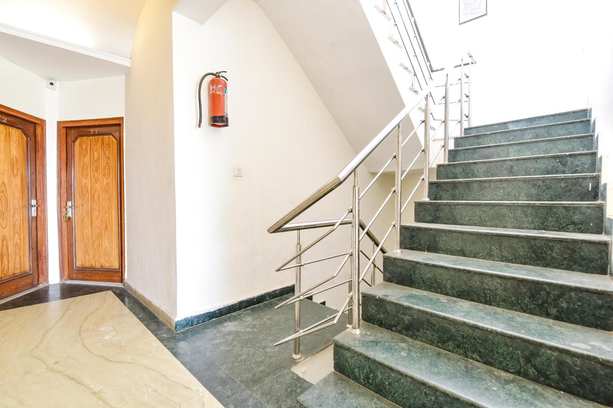 Fabhotel Basera Haridwār Eksteriør billede